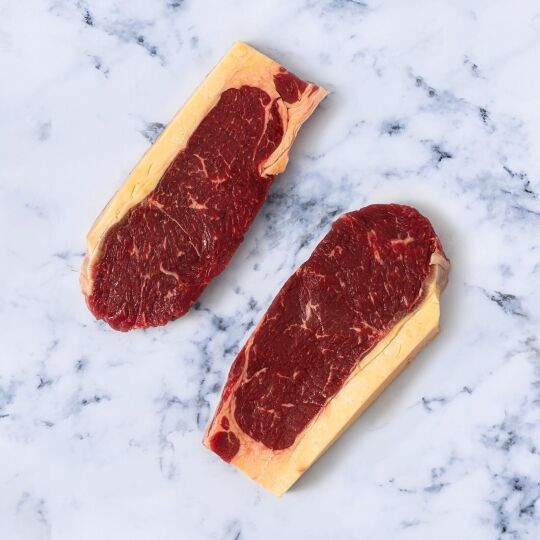 1 Free Range Beef Sirloin Steak (Dry Aged 14 Days)