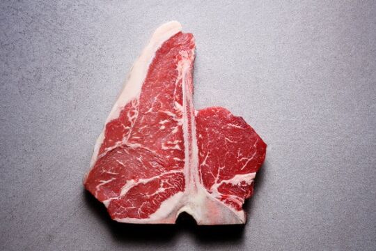1 Dry Aged T-Bone Steak (14 Days), Avg 650g